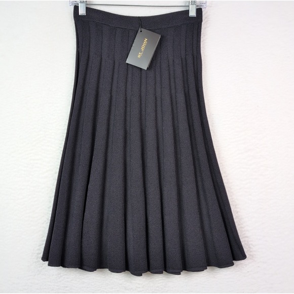 St. John Dresses & Skirts - NWT St. John Basics Collection Pleated Skirt Sz 2 Black Wool Blend Pull On Midi